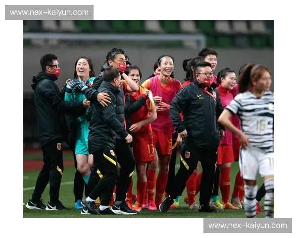 里约之夜：中国女排铿锵玫瑰的绝地反击，日本队为何难敌“黄金一代”？